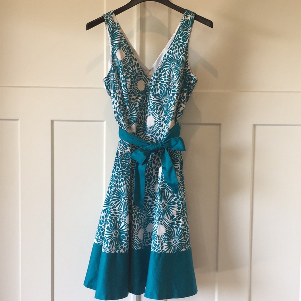 Jones Wear Dress floral fit and flare